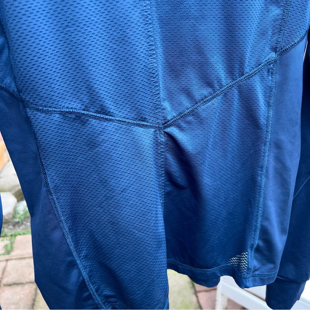 Noel Asmar Blue Quarter-Zip Top - Picture 3 of 6